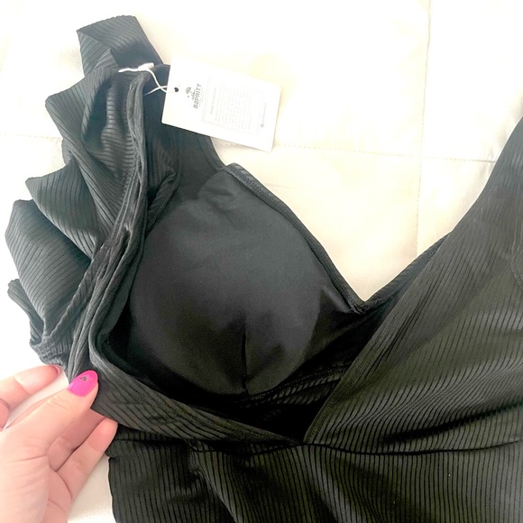 B2prity Women's One Piece Swimsuit - Picture 9 of 10